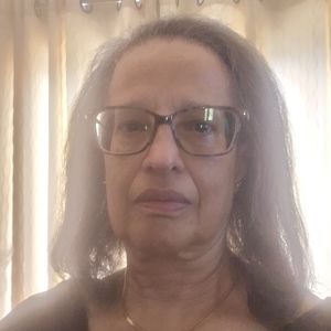 Meet your Posher, Debrah b